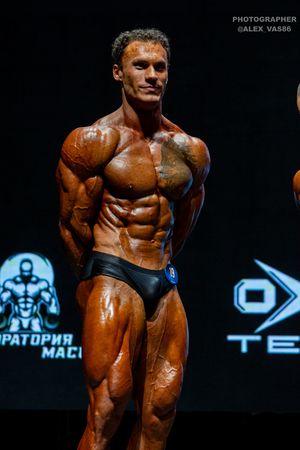 CLASSIC PHYSIQUE +178
